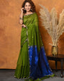 Desiring Green Cotton Silk Saree With Fairytale Blouse Piece