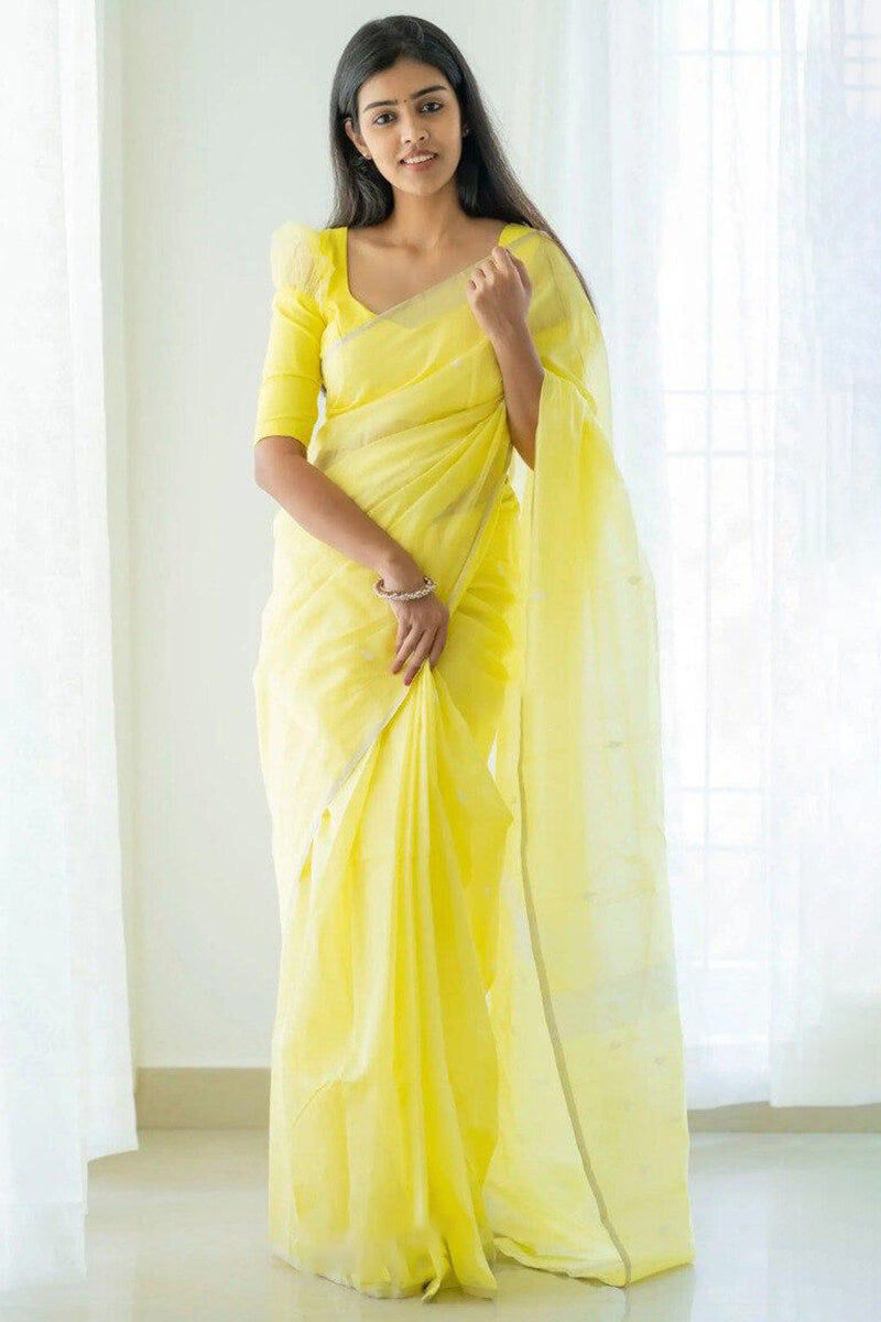 Gratifying Lemon Cotton Silk Saree With Desuetude Blouse Piece