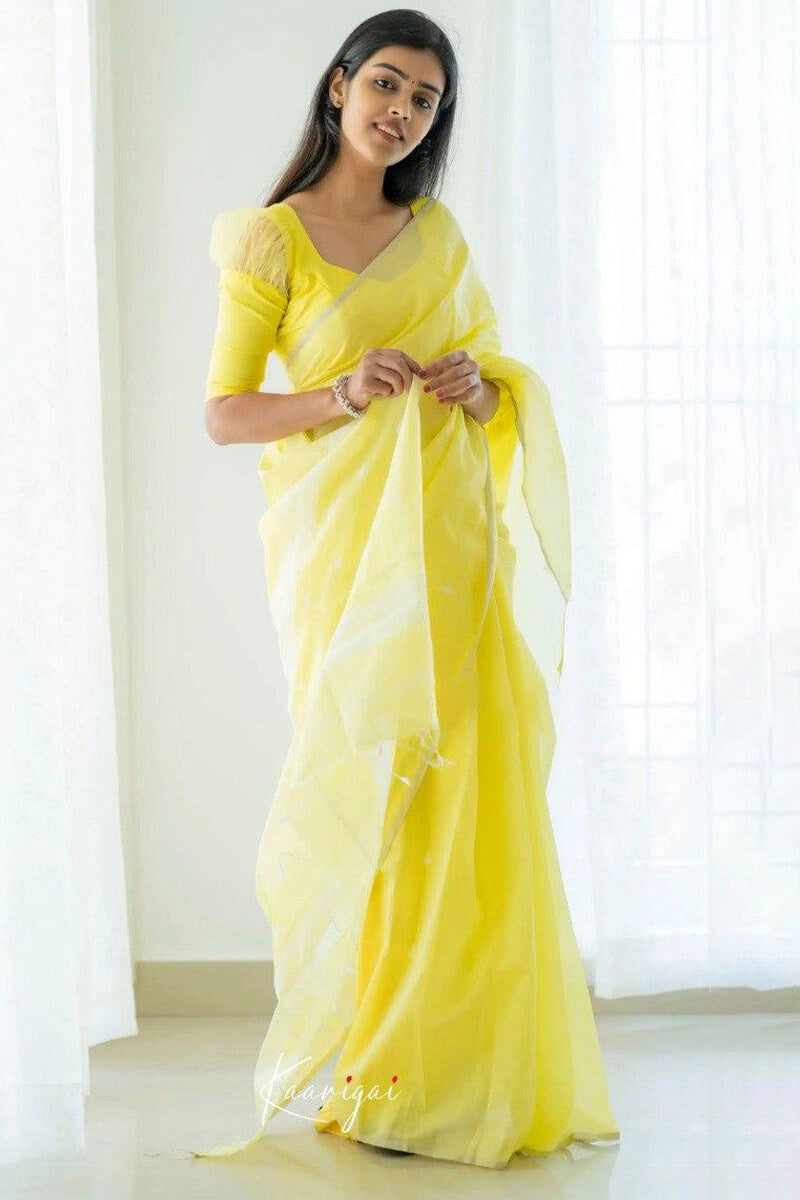 Gratifying Lemon Cotton Silk Saree With Desuetude Blouse Piece
