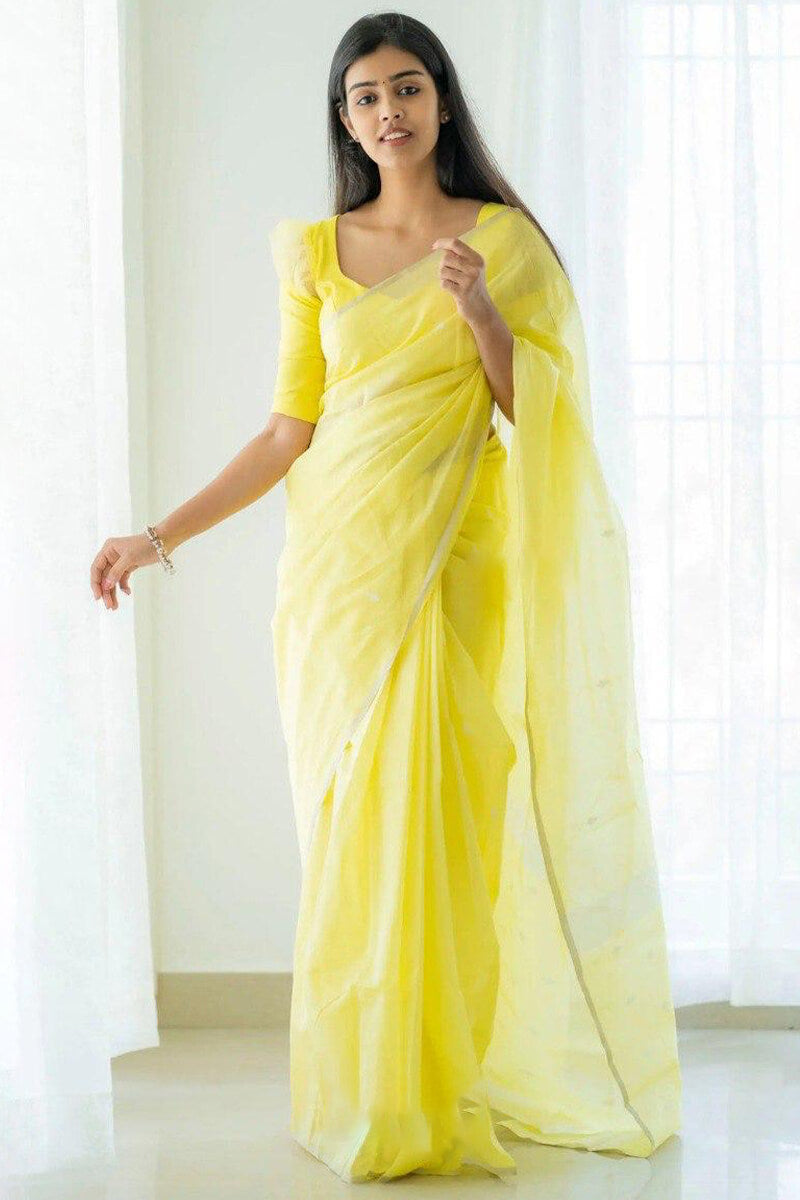 Gratifying Lemon Cotton Silk Saree With Desuetude Blouse Piece