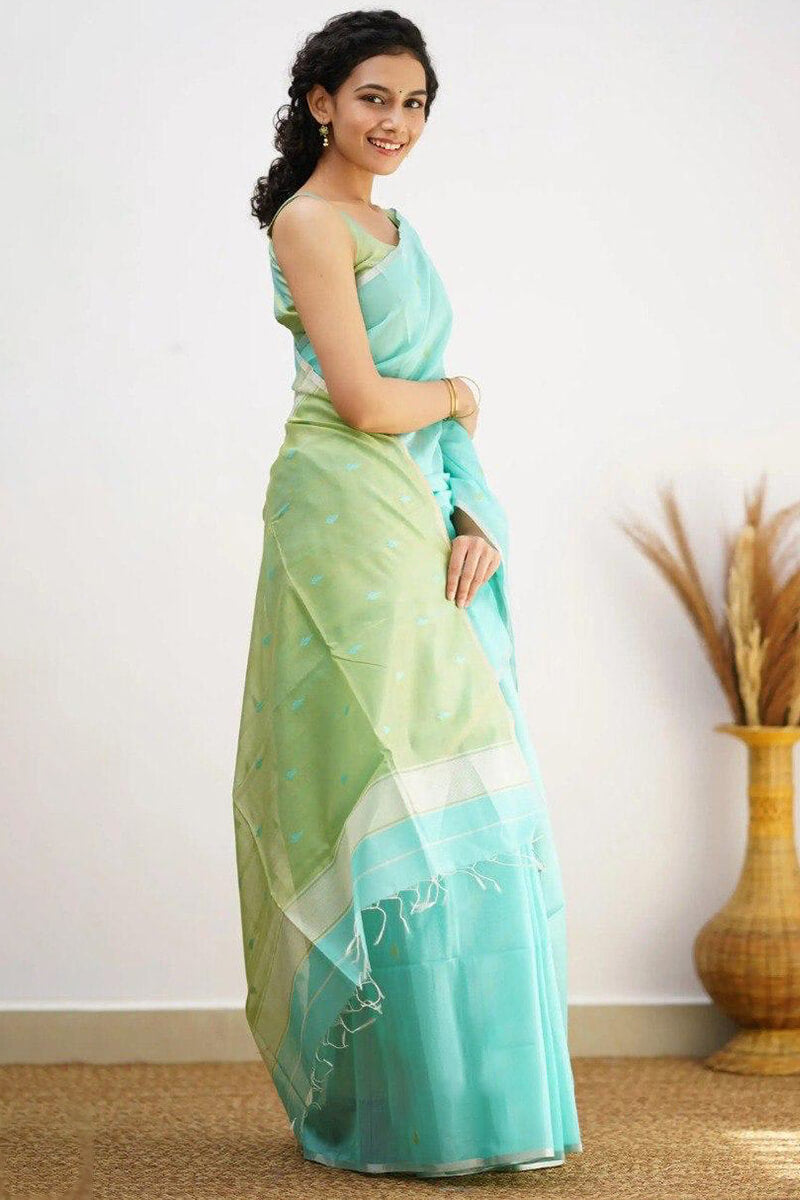 Incredible Sea Green Cotton Silk Saree With Confounding Blouse Piece