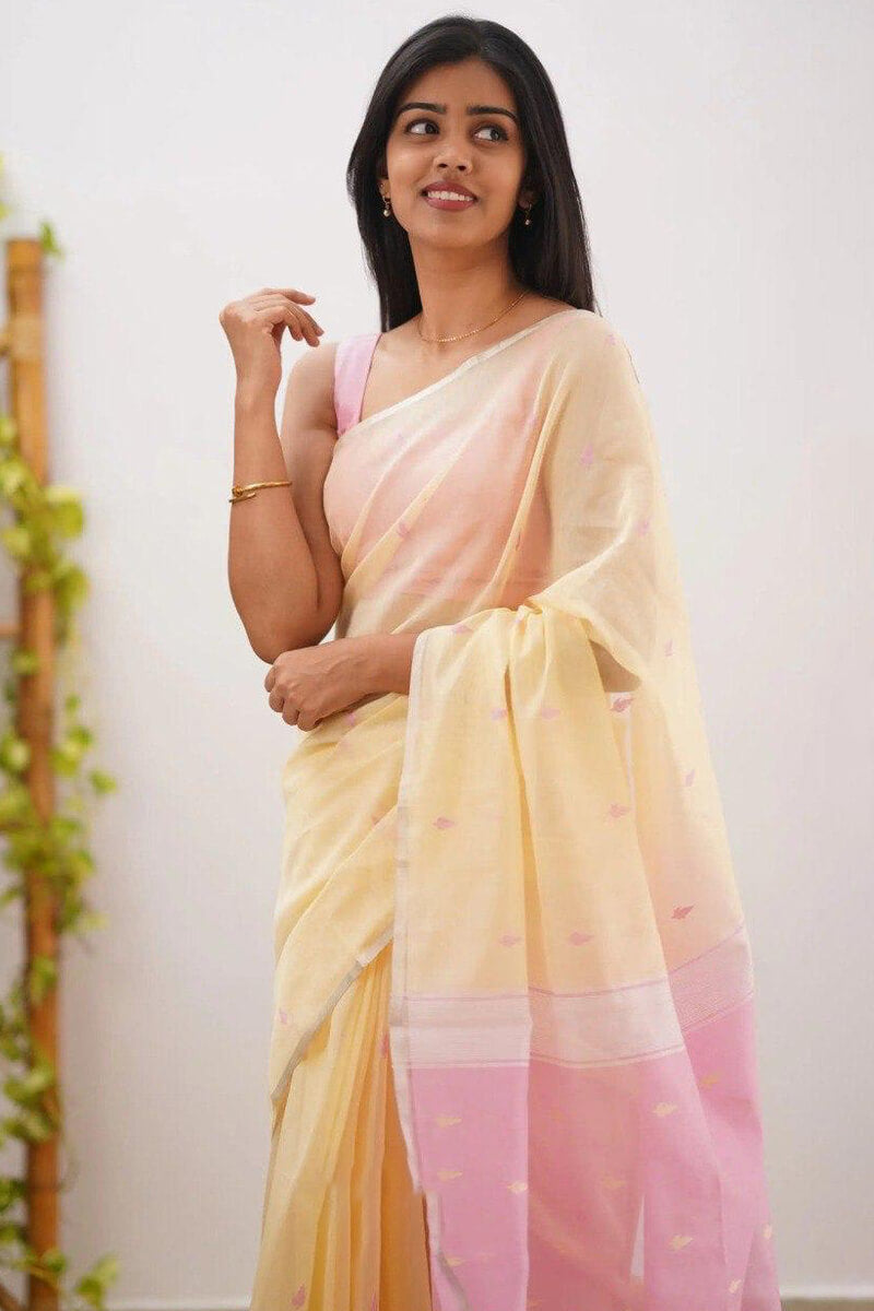 Imbrication Yellow Cotton Silk Saree With Comely Blouse Piece