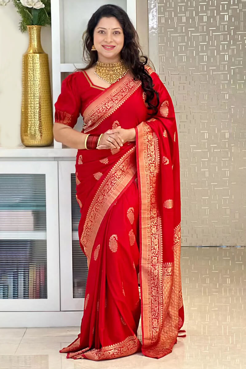 Woebegone Red Soft Silk Saree With Ebullience Blouse Piece