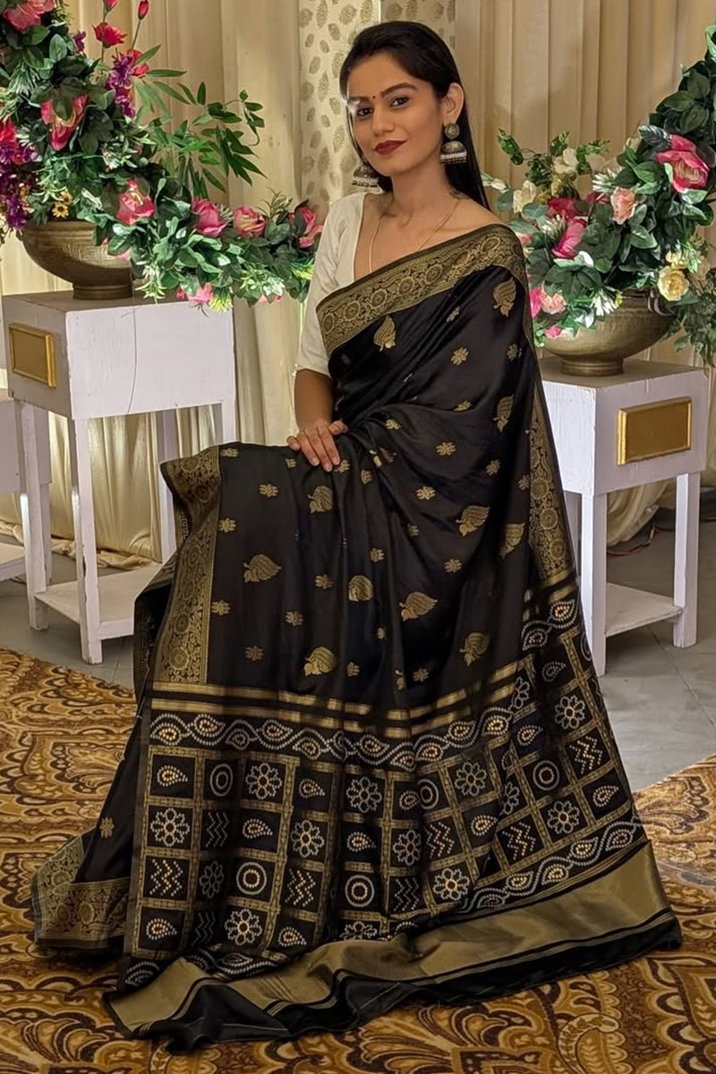 Scrupulous Black Soft Silk Saree With Preferable Blouse Piece