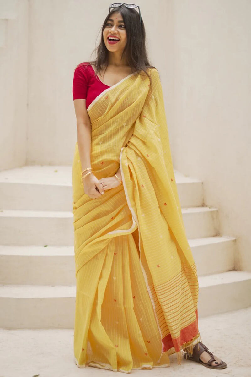 Nemesis Yellow Cotton Silk Saree With Tremendous Blouse Piece