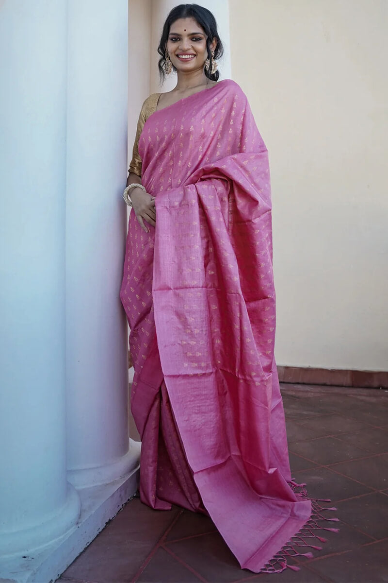 Verdant Pink Soft Silk Saree With Exemplary Blouse Piece