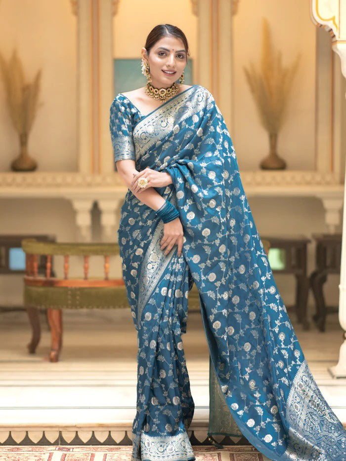 Exuberant Firozi Soft Silk Saree With Majestic Blouse Piece