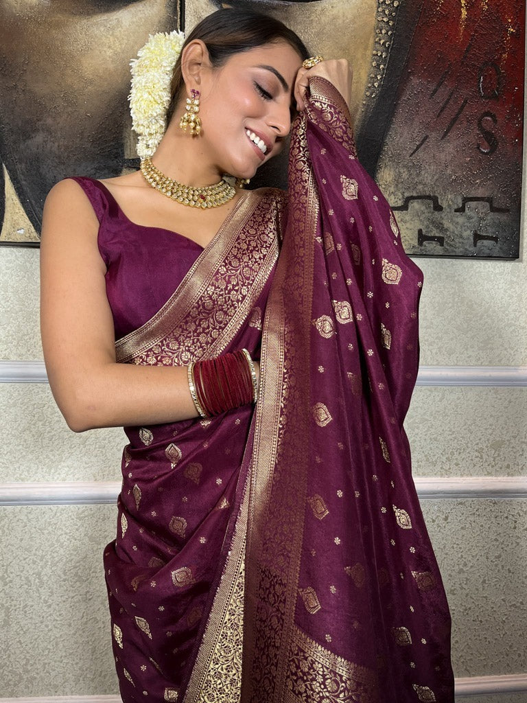 Eloquence Wine Soft Silk Saree With Vestigial Blouse Piece