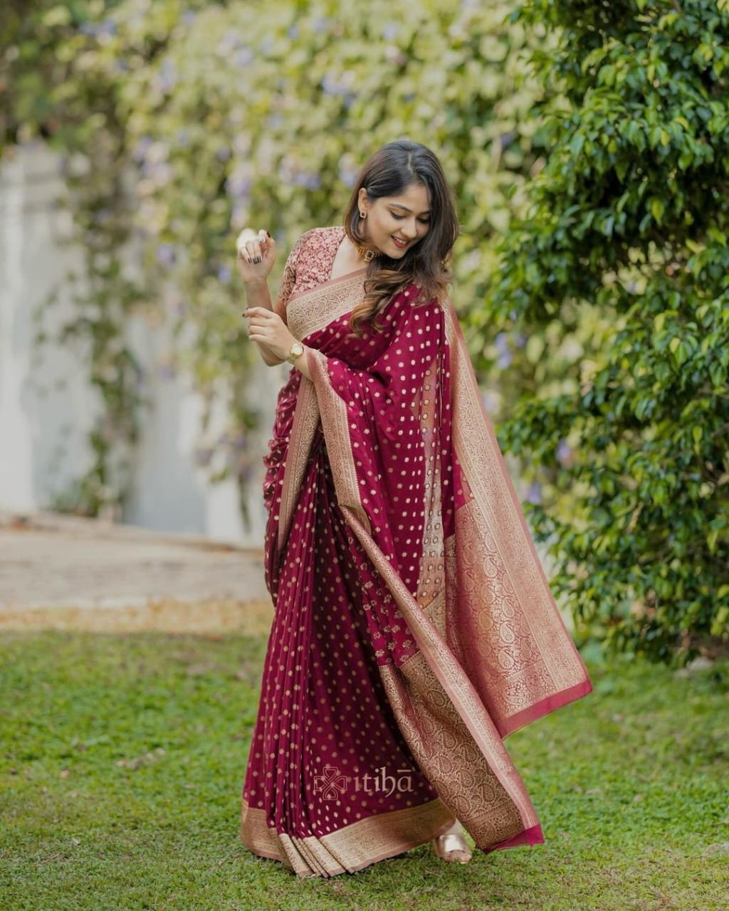 Seraphic Maroon Soft Silk Saree With Nemesis Blouse Piece