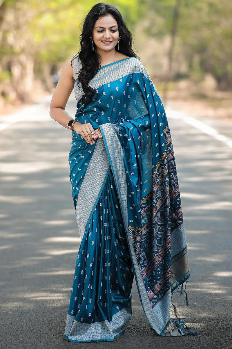 Glorious Teal Blue Cotton Silk Saree With Angelic Blouse Piece