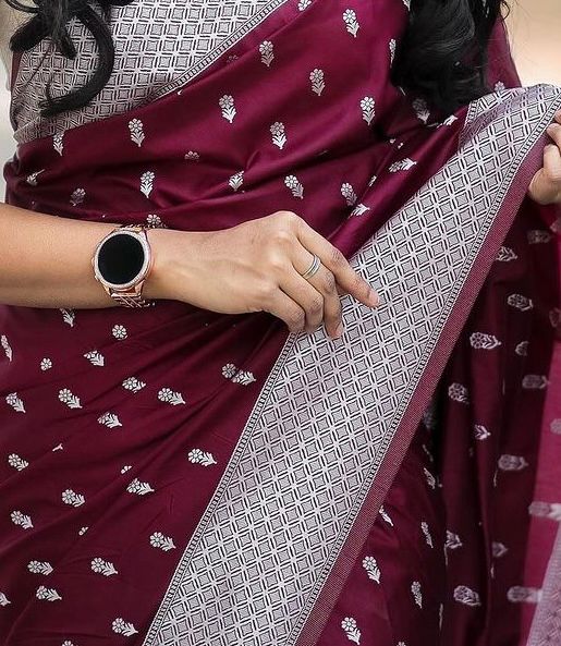 Assemblage Wine Cotton Silk Saree With Inspiring Blouse Piece