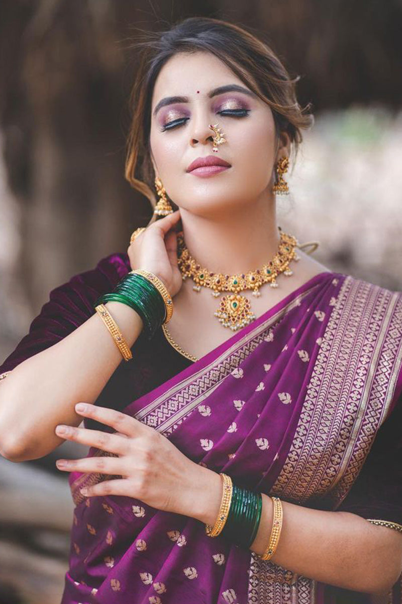 Lissome Purple Soft Silk Saree With Fragrant Blouse Piece