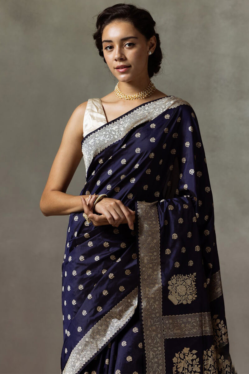 Seraglio Navy Blue Soft Silk Saree With Beleaguer Blouse Piece
