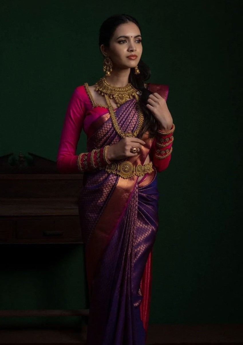 A glam Purple Soft Silk Saree With Bewitching Blouse Piece