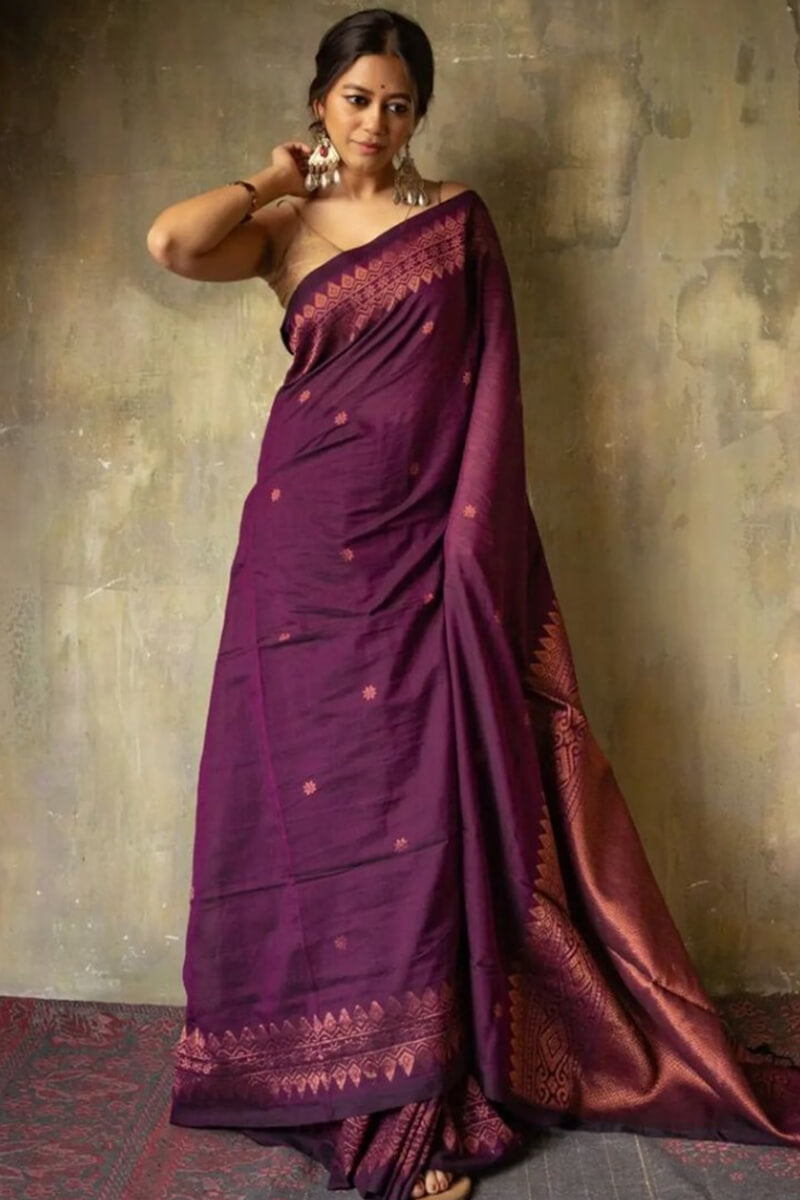Stunner Purple Soft Silk Saree With Hypnotic Blouse Piece