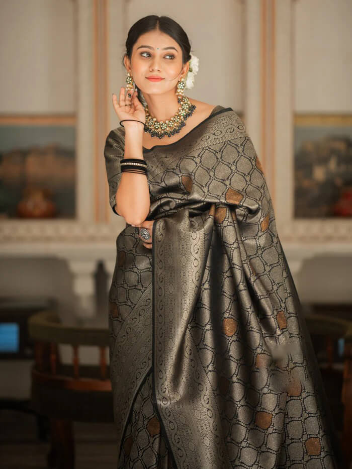 Ratatouille Black Soft Silk Saree With Confounding Blouse Piece