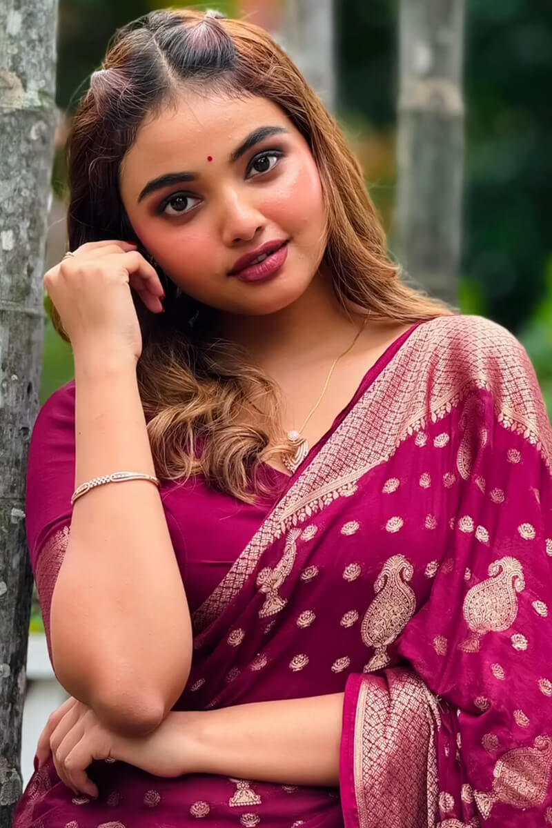 Vivacious Wine Soft Silk Saree With Ravishing Blouse Piece