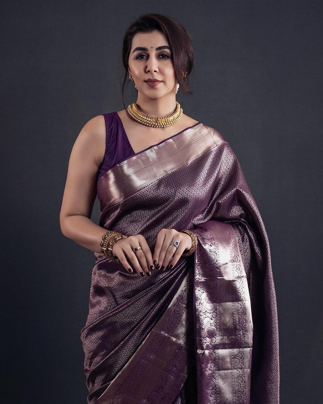 Verdant Purple Soft Silk Saree With Profuse Blouse Piece