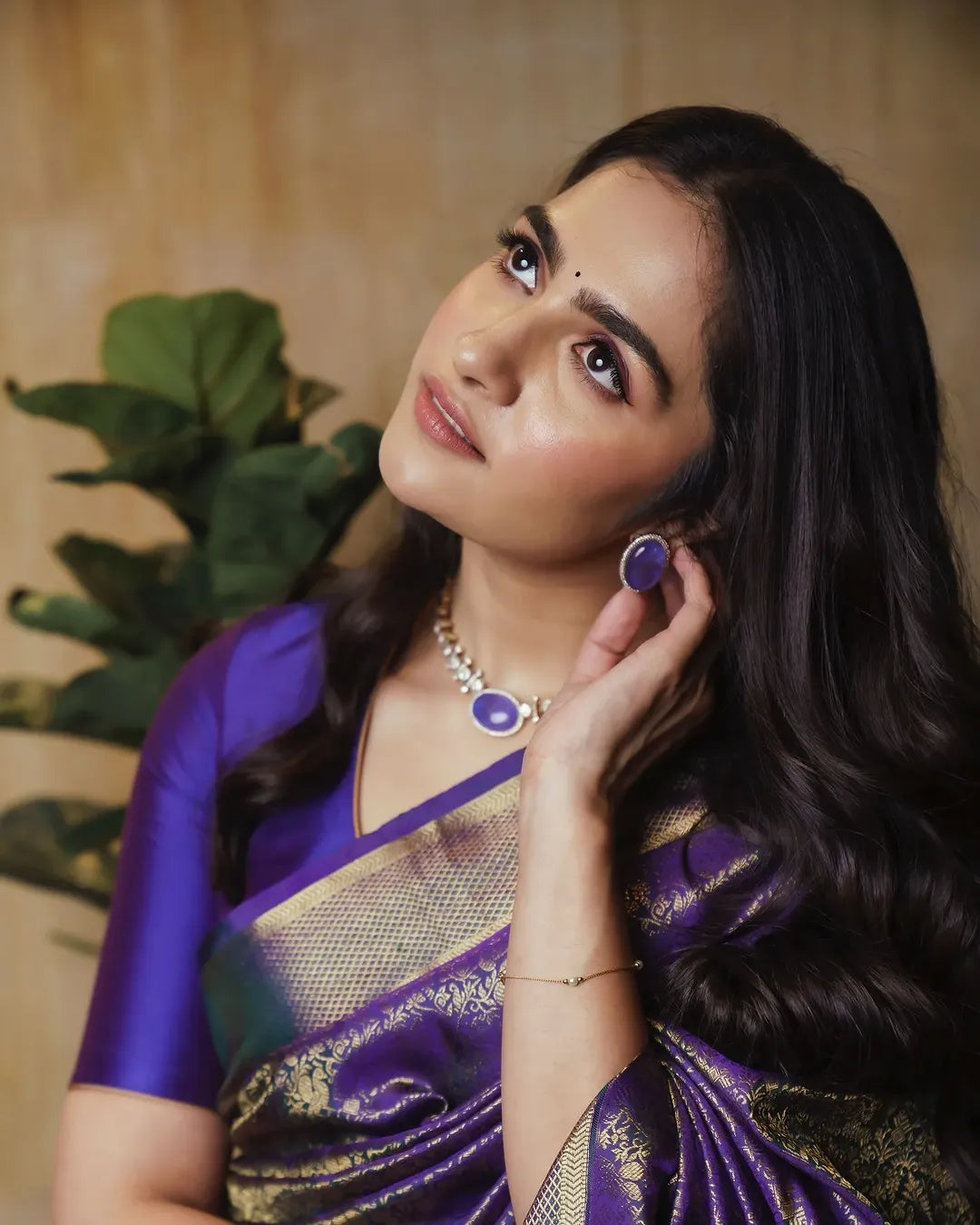 Unequalled Royal Blue Soft Silk Saree With Sonorous Blouse Piece