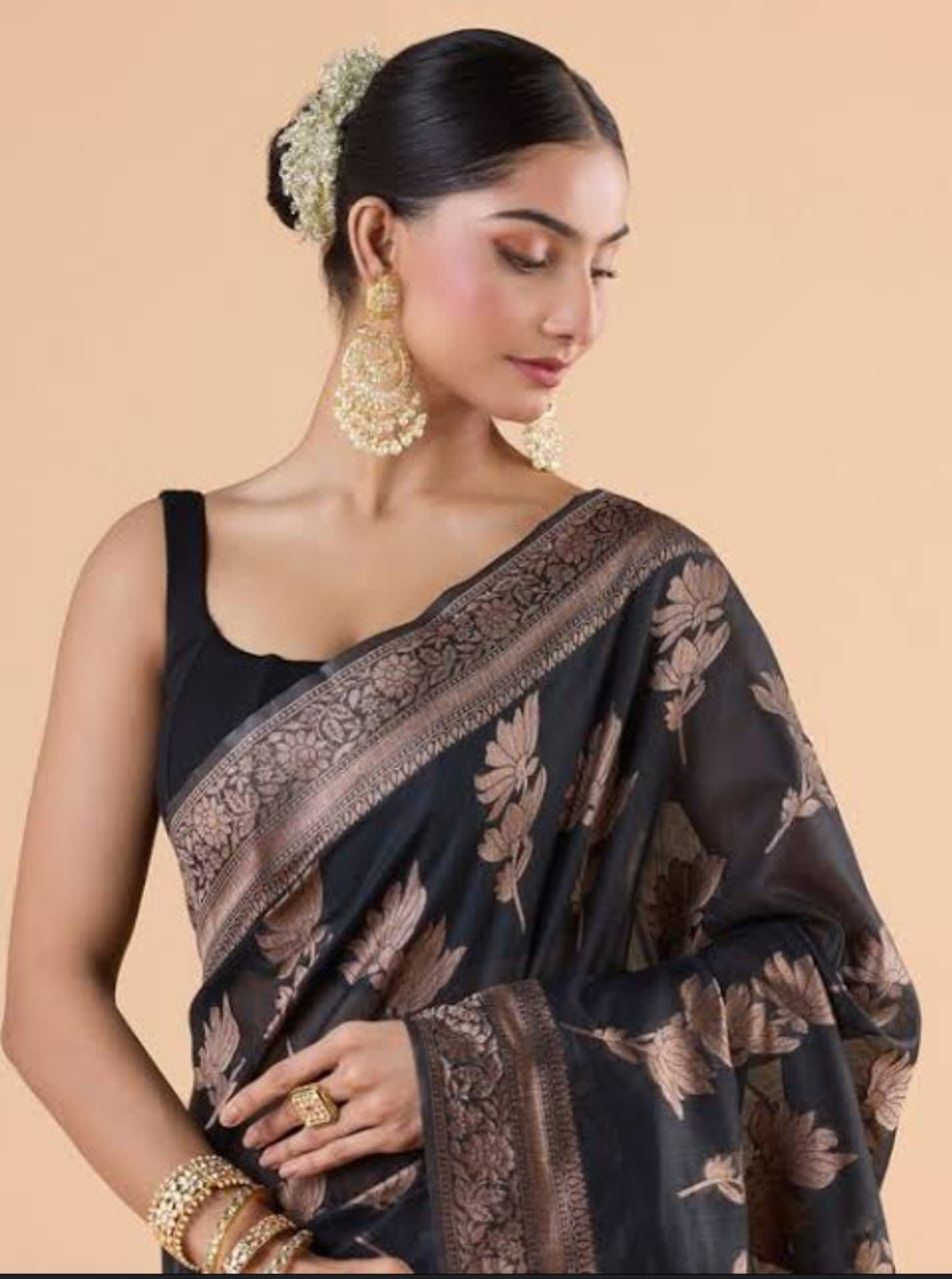 Most Stunning Black Soft Silk Saree With Demanding Blouse Piece