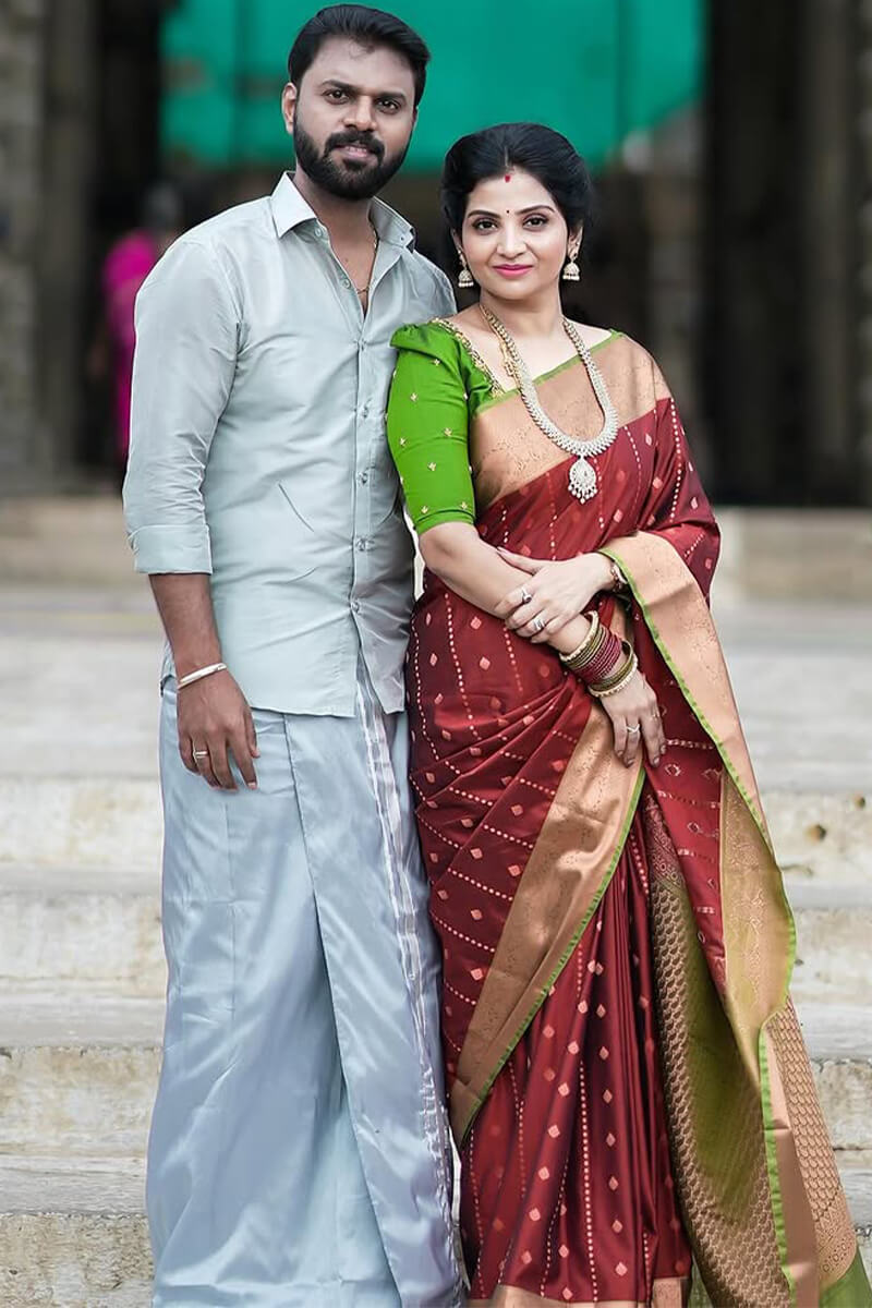 Enthralling Wine Soft Silk Saree With Enamoring Blouse Piece