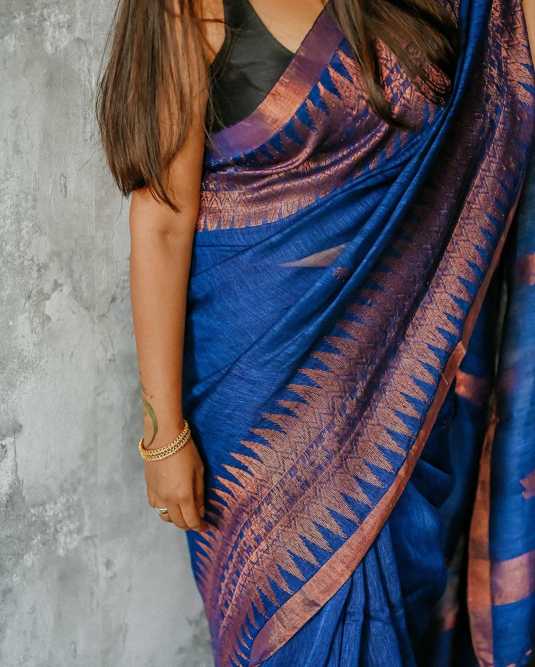 Delightful Royal Blue Cotton Silk Saree With Intricate Blouse Piece