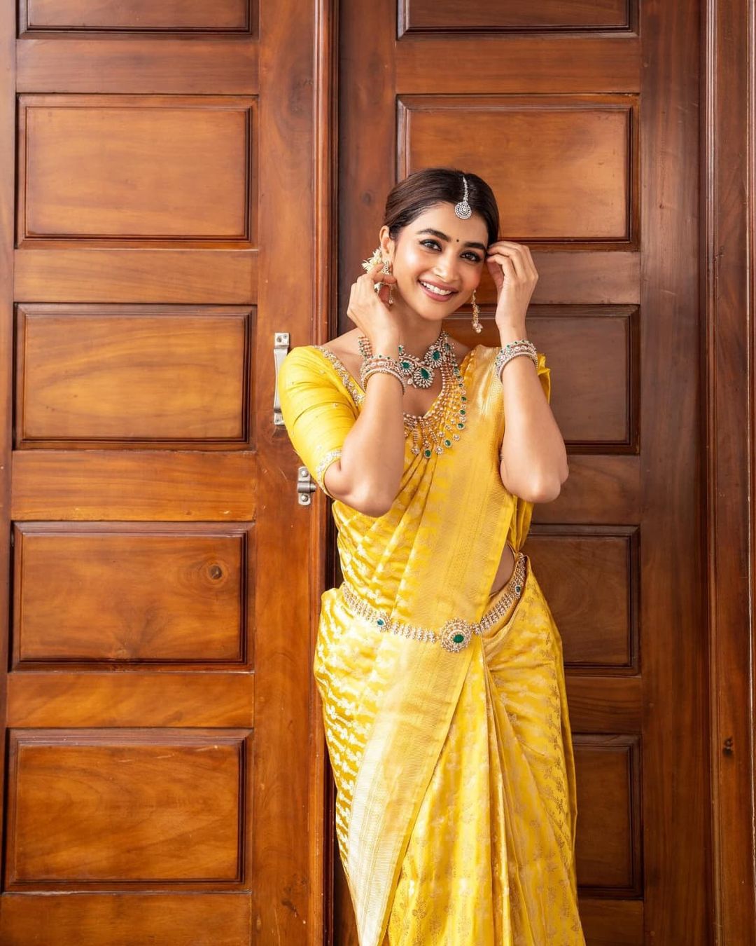 Stunning Yellow Soft Silk Saree With Captivating Blouse Piece