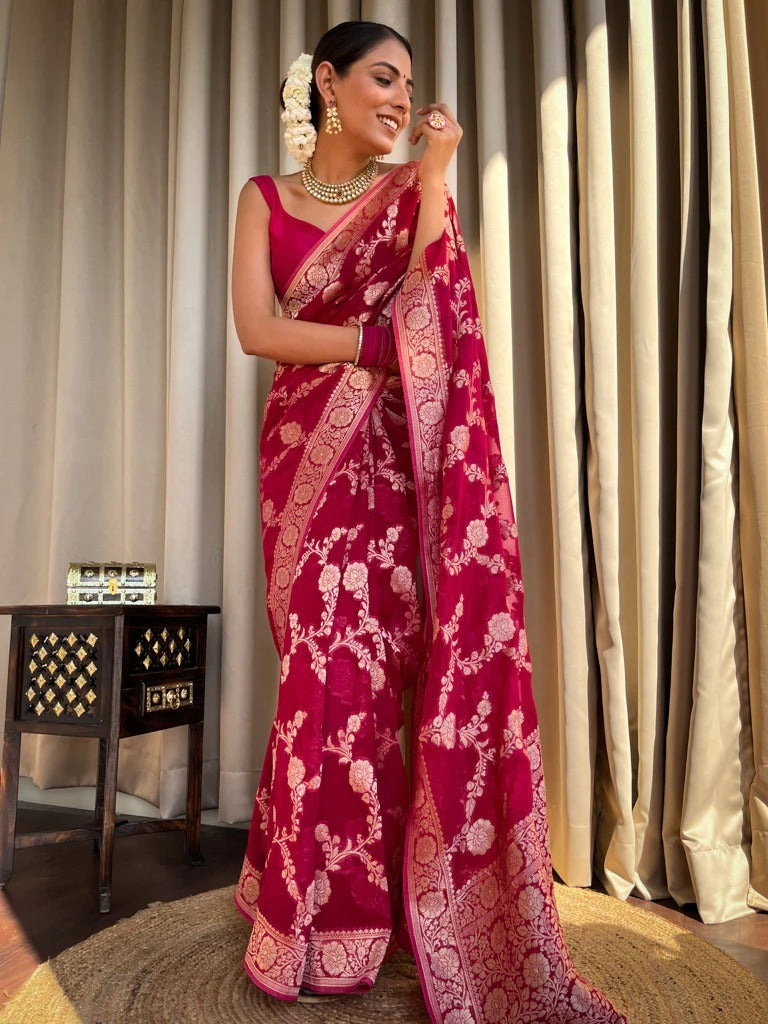 Capricious Dark Pink Soft Silk Saree With Admirable Blouse Piece