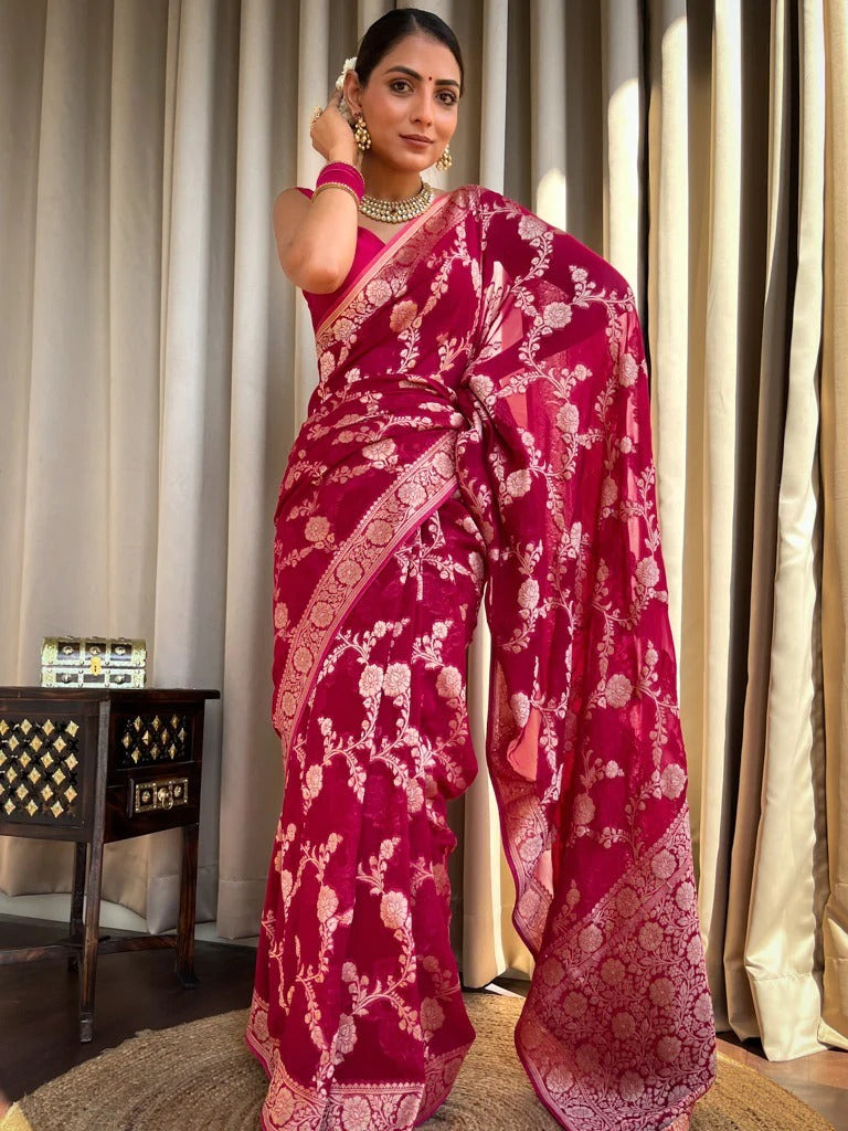 Capricious Dark Pink Soft Silk Saree With Admirable Blouse Piece