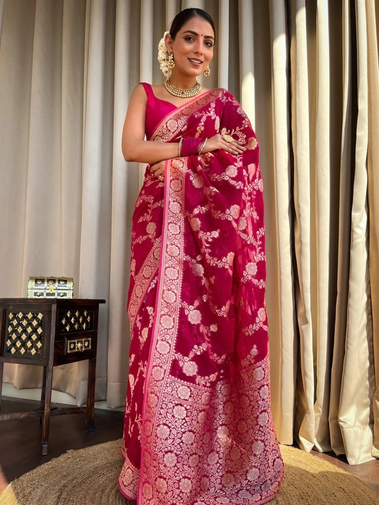 Capricious Dark Pink Soft Silk Saree With Admirable Blouse Piece