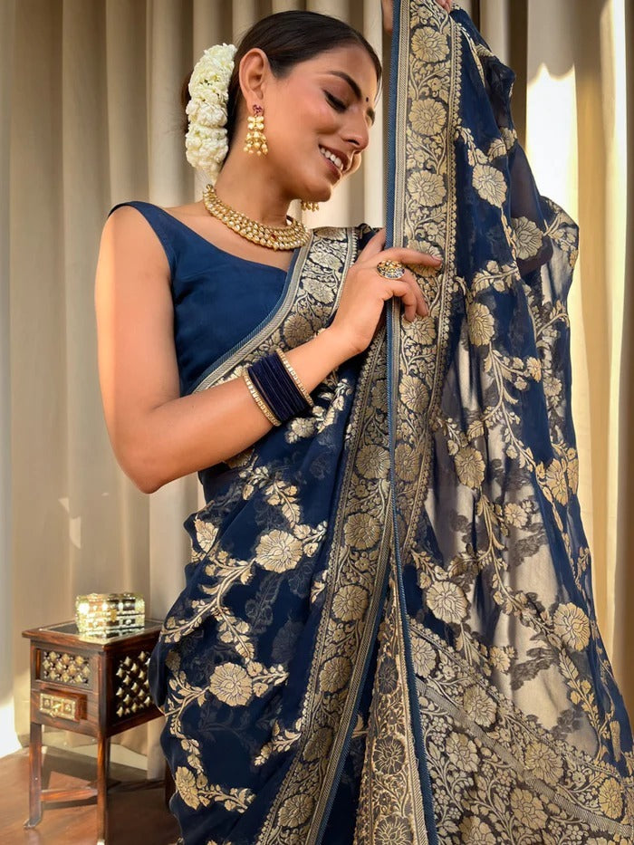 Effervescent Navy Blue Soft Silk Saree With Verdant Blouse Piece