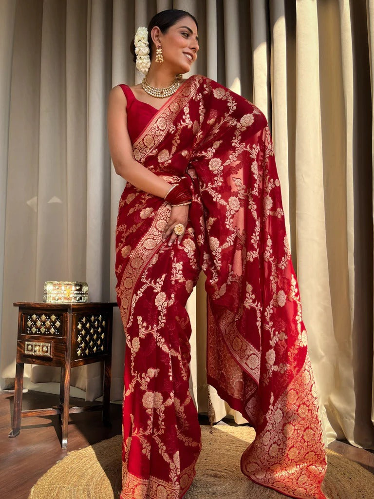 Beguiling Red Soft Silk Saree With Grandiose Blouse Piece