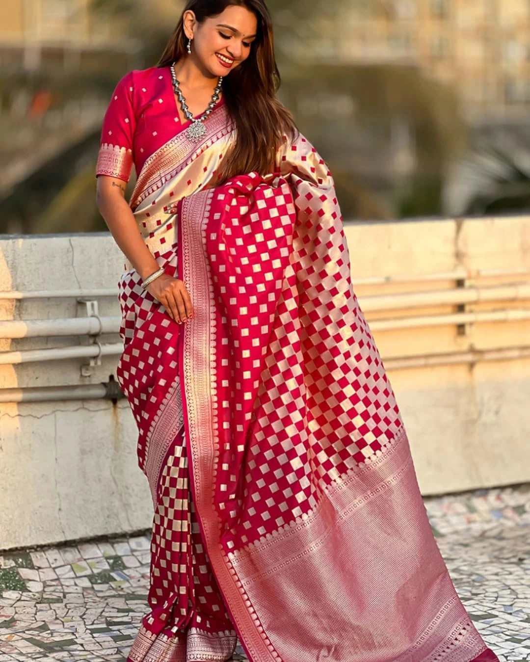 Scintillating Red Soft Silk Saree With Posh Blouse Piece
