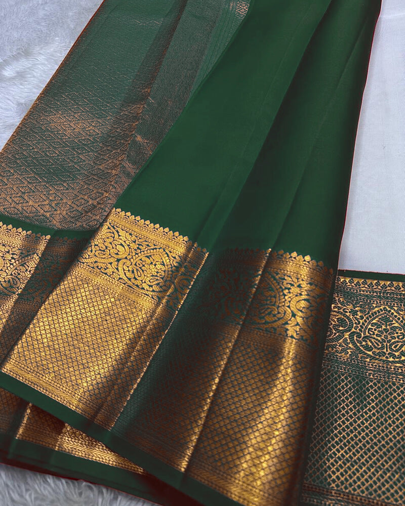 Vibrant Dark Green Soft Silk Saree With Bewitching Blouse Piece