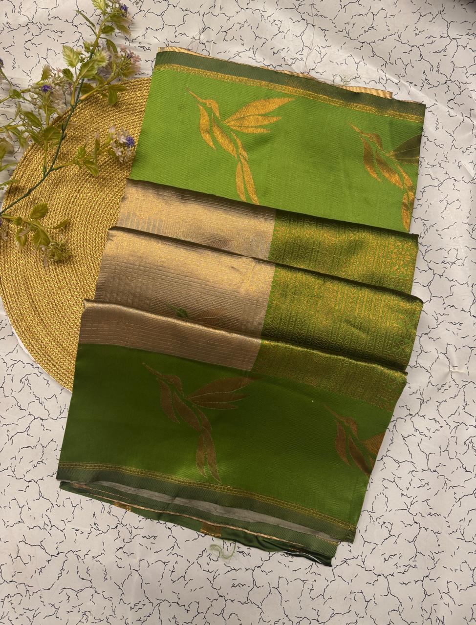 Delectable Beige Soft Banarasi Silk Saree With Imbrication Blouse Piece