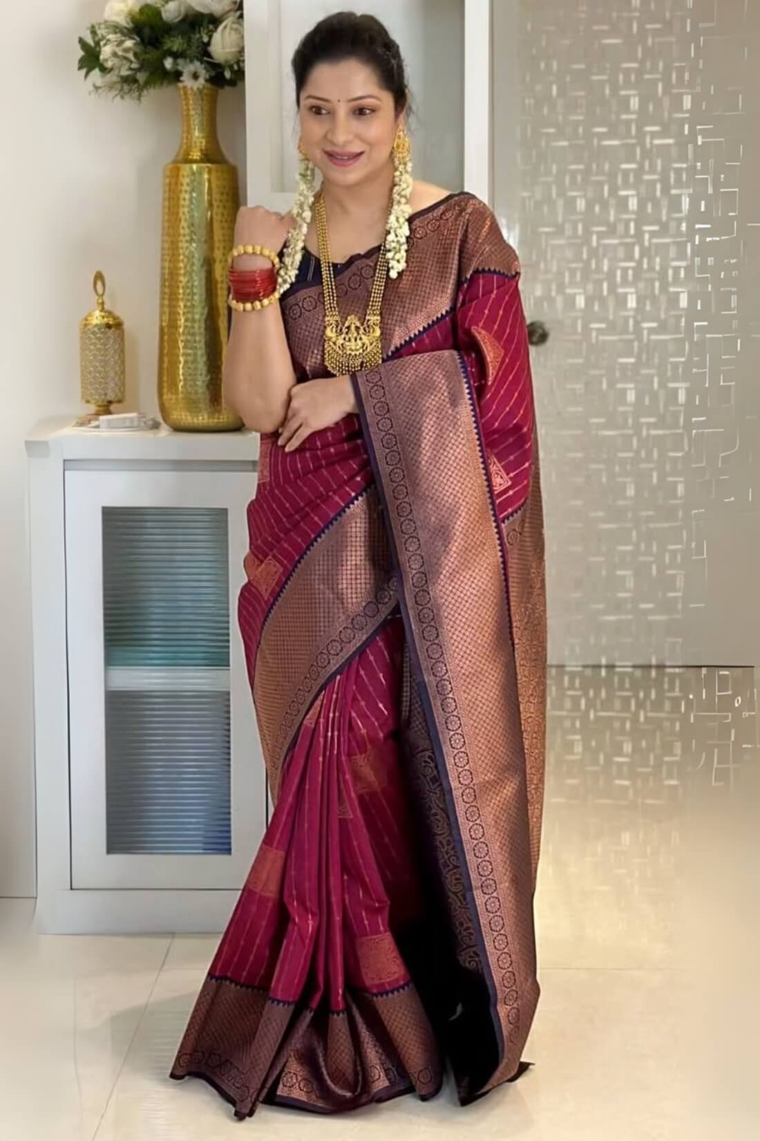 Devastating Maroon Soft Silk Saree With Sophisticated Blouse Piece