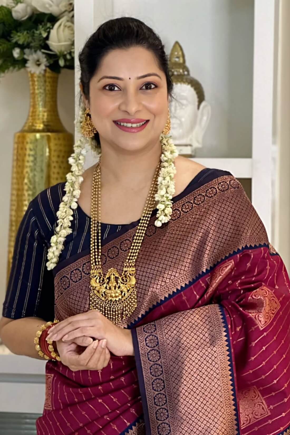 Devastating Maroon Soft Silk Saree With Sophisticated Blouse Piece