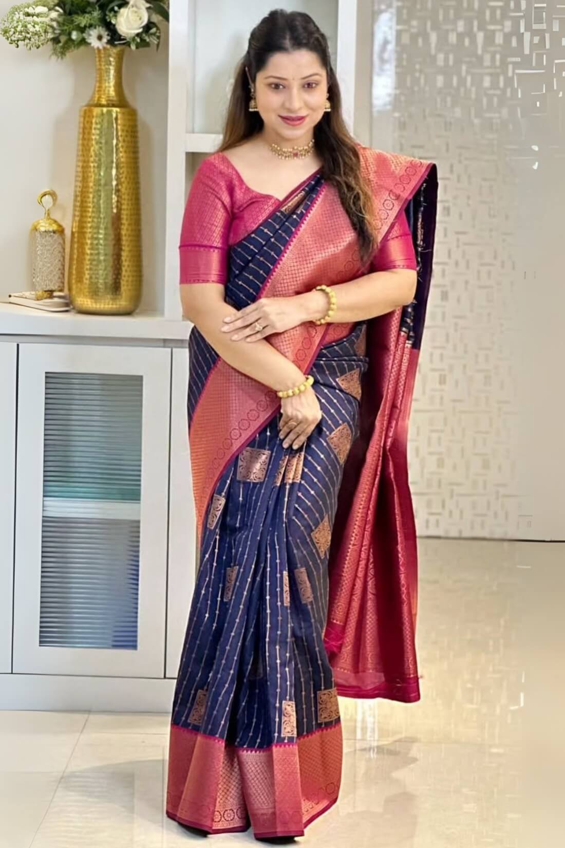 Susurrous Navy Blue Soft Silk Saree With Delightful Blouse Piece
