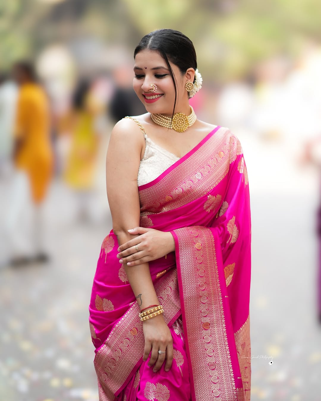 Felicitous Dark Pink Soft Silk Saree With Supernal Blouse Piece