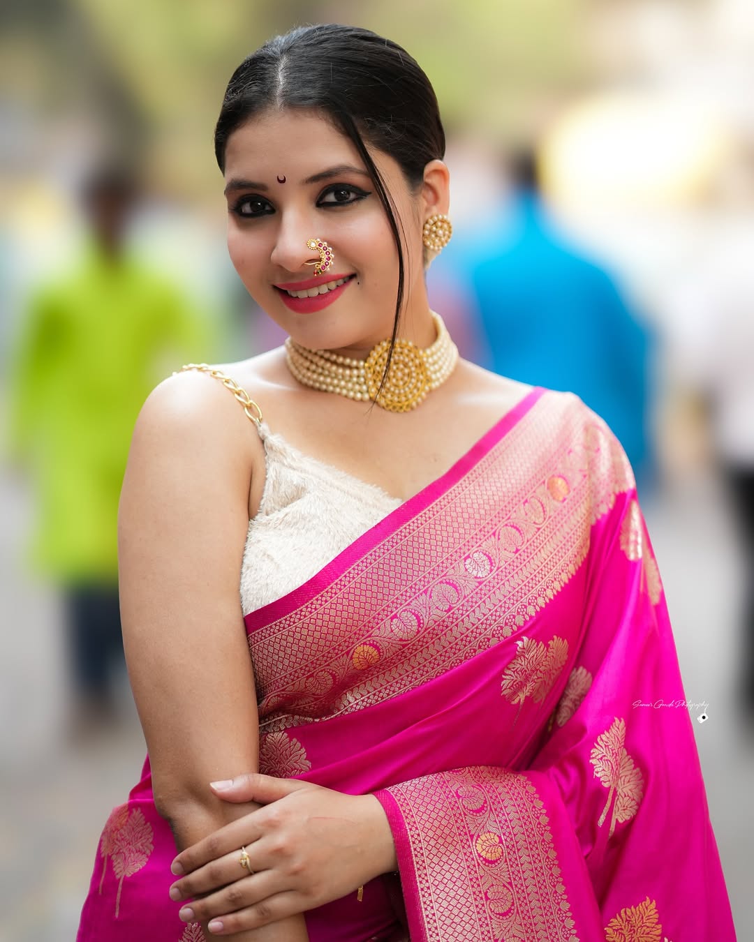 Felicitous Dark Pink Soft Silk Saree With Supernal Blouse Piece
