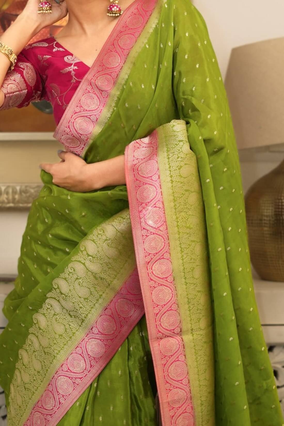 Pretty Green Soft Silk Saree With Innovative Blouse Piece