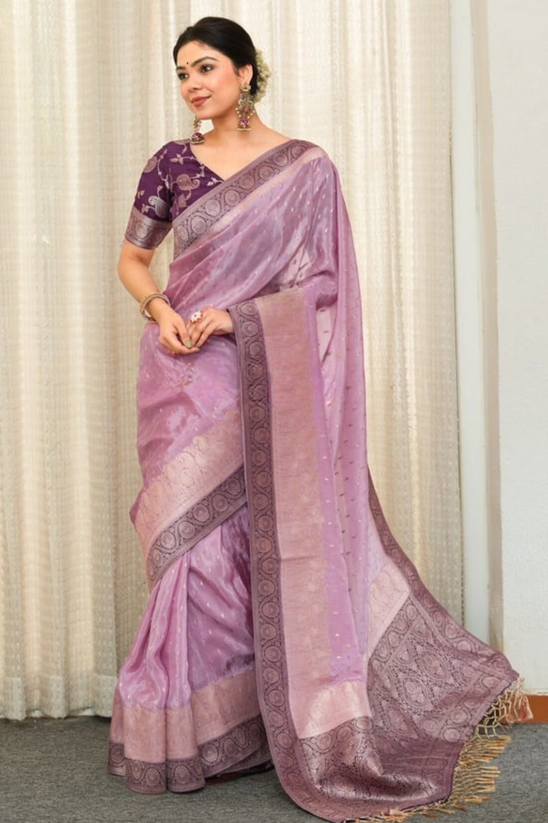 Delectable Lavender Soft Silk Saree With Elaborate Blouse Piece