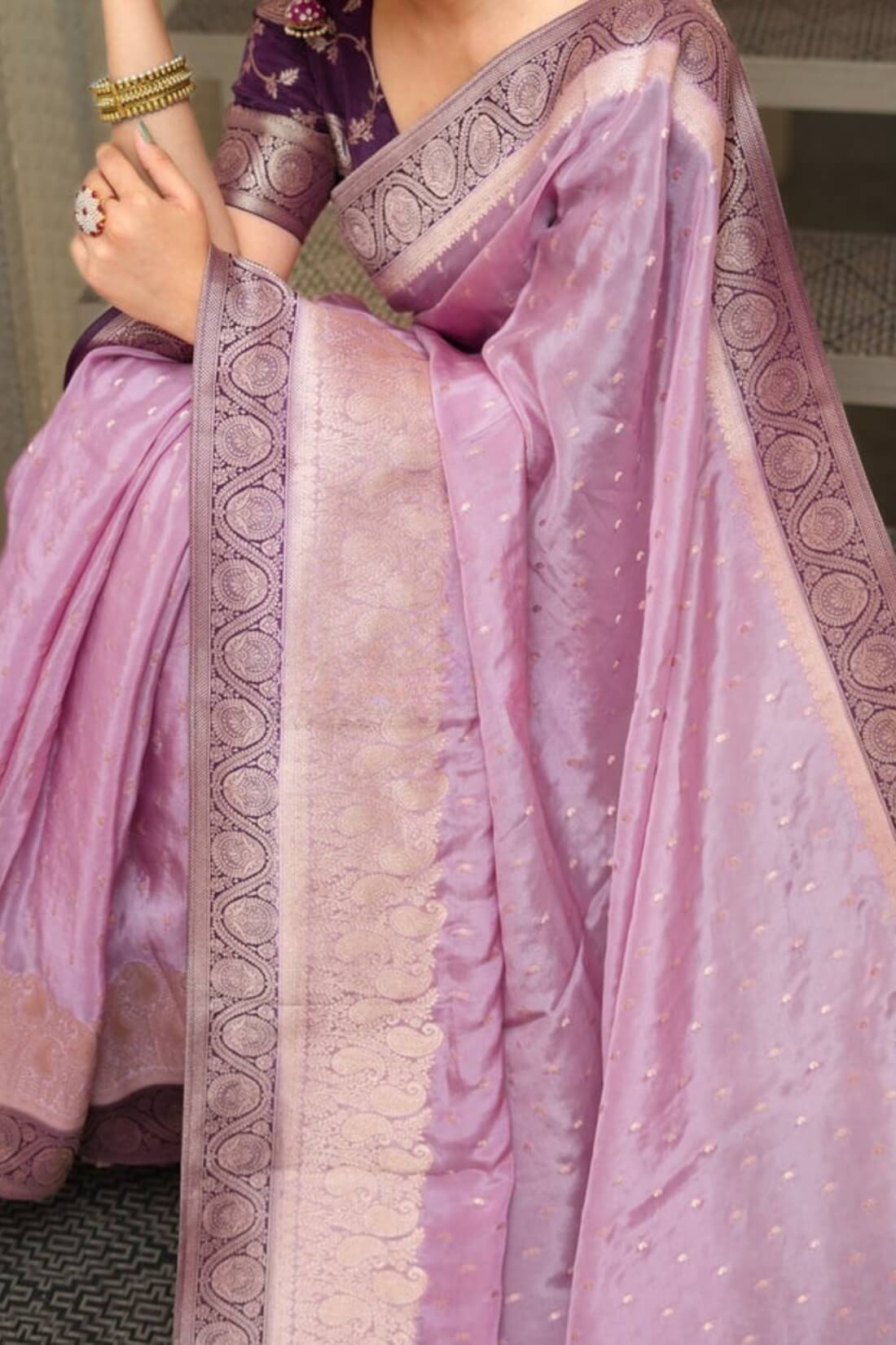 Delectable Lavender Soft Silk Saree With Elaborate Blouse Piece