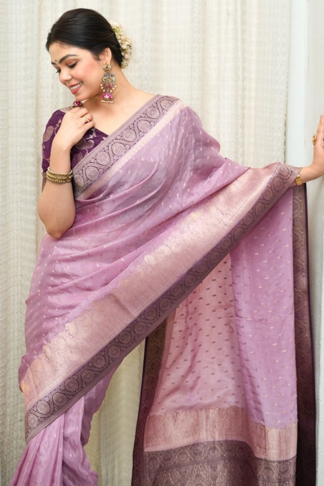 Delectable Lavender Soft Silk Saree With Elaborate Blouse Piece