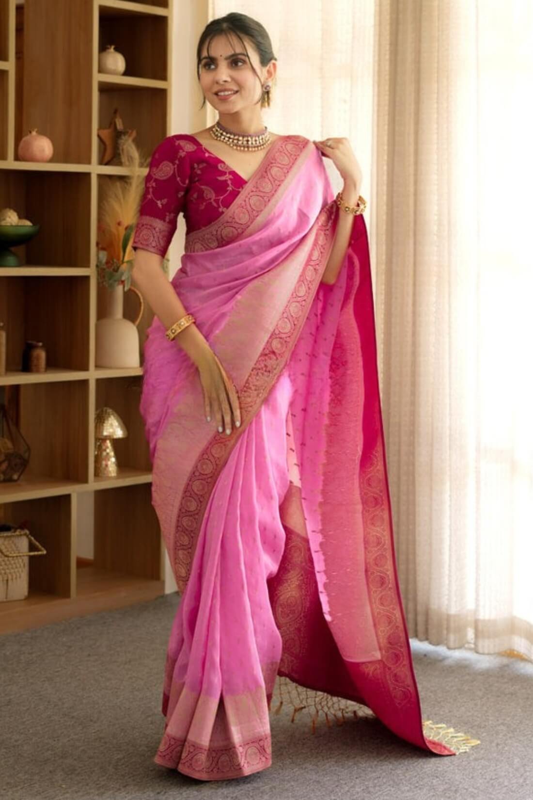 Comely Pink Soft Silk Saree With Twirling Blouse Piece