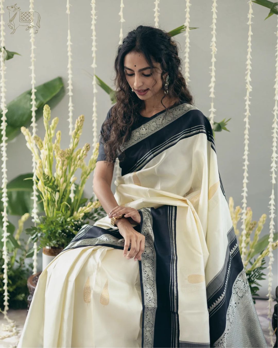 Palimpsest Off White Soft Silk Saree With Supernal Blouse Piece