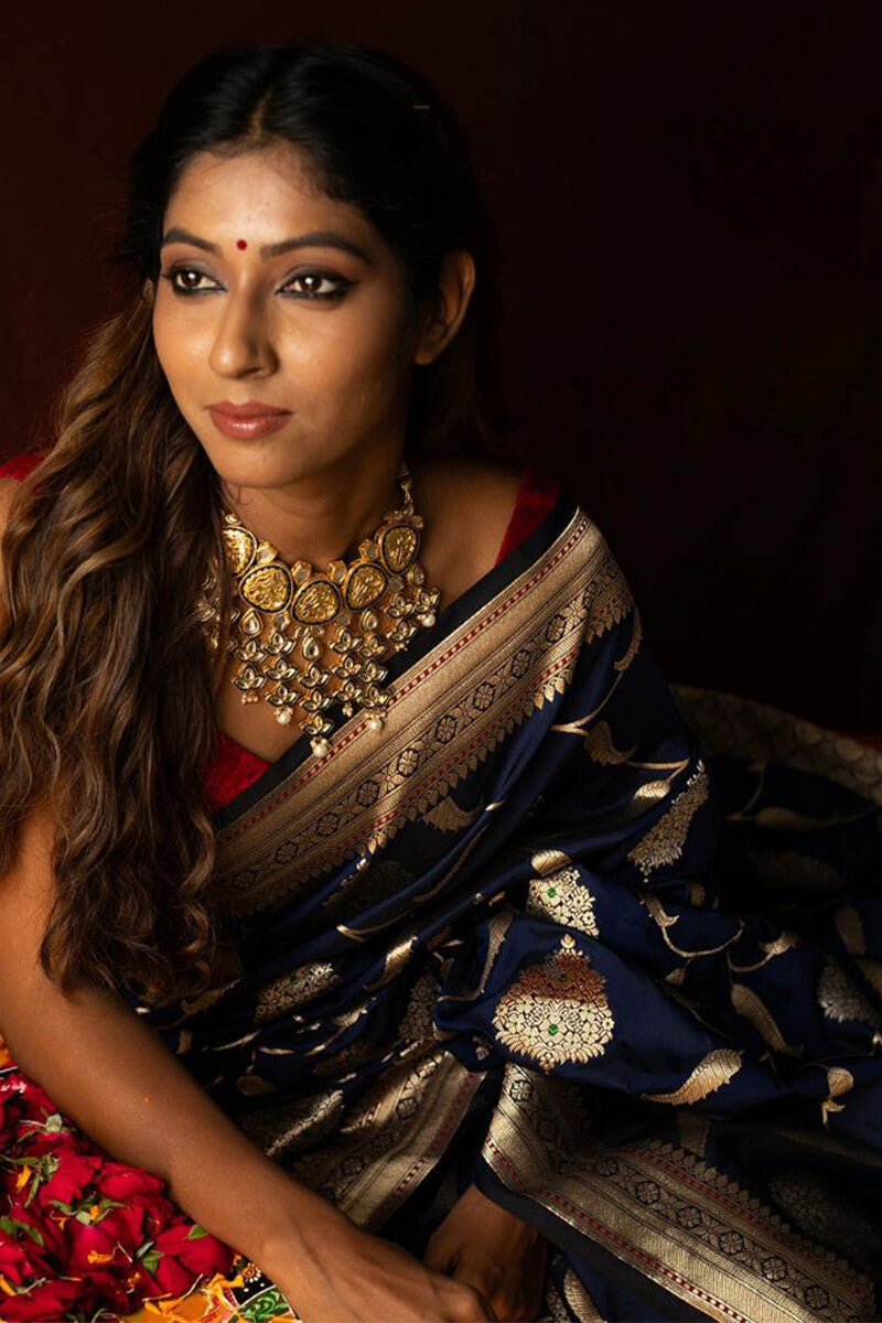 Murmurous Blue Soft Silk Saree With Adoring Blouse Piece