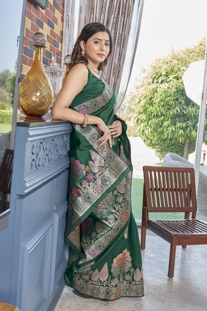 Enigmatic Dark Green Soft Silk Saree With Inimitable Blouse Piece