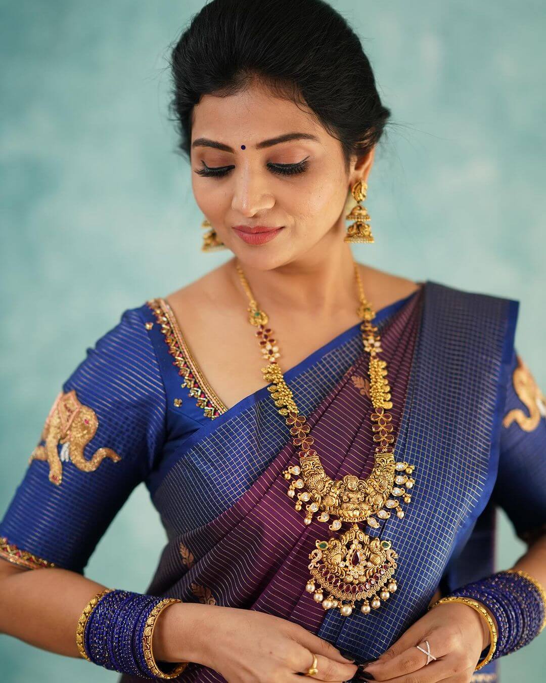 Beauteous Purple Soft Silk Saree With Scintilla Blouse Piece