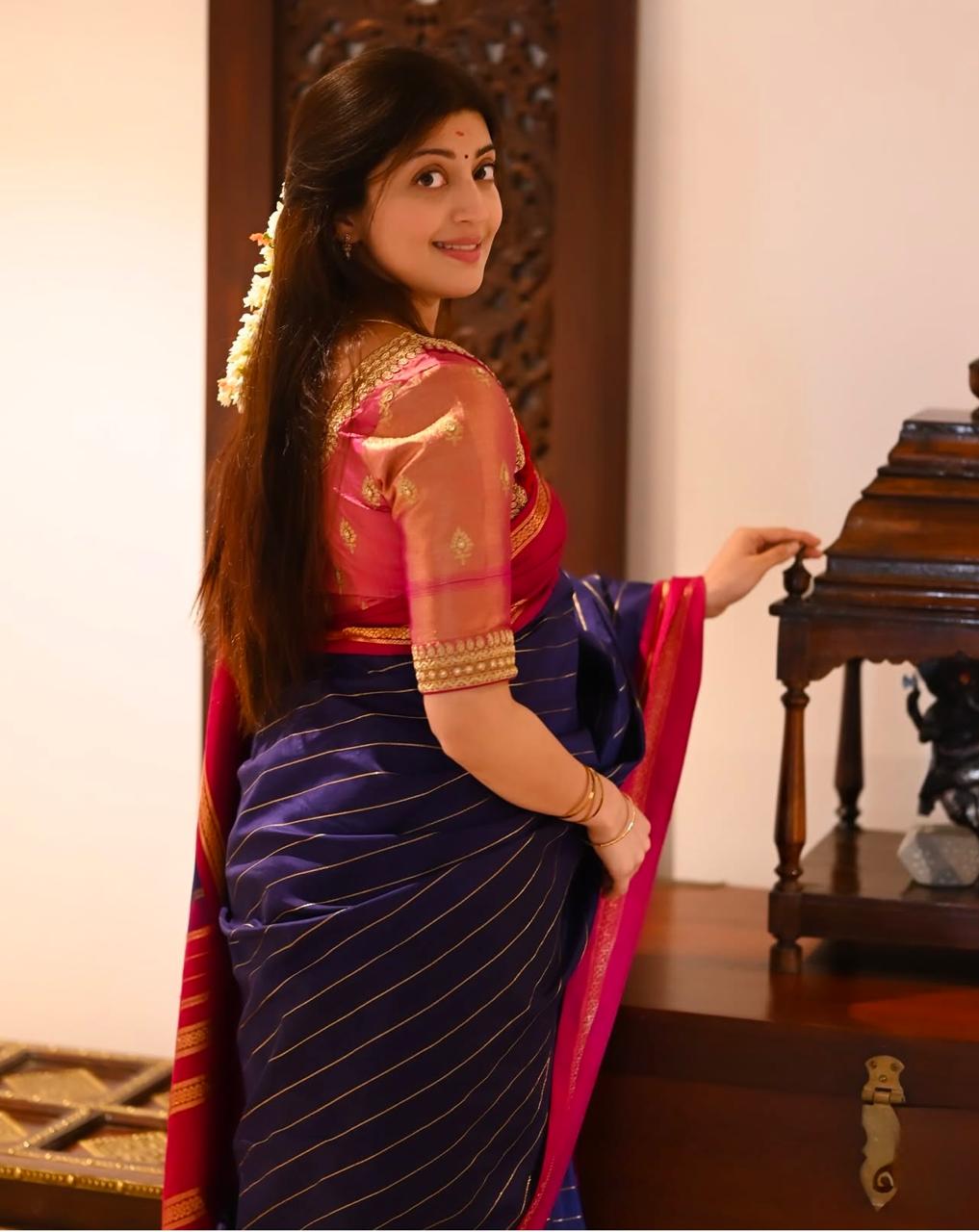 Nemesis Navy Blue Soft Silk Saree With Enticing Blouse Piece